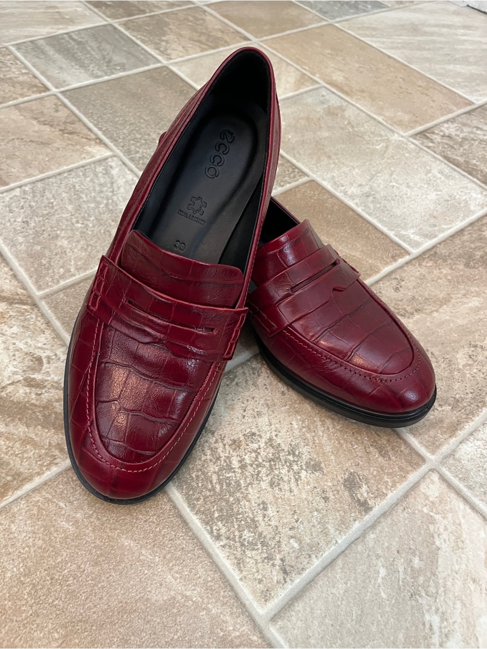 Ecco Women’s Burgundy Leather Penny Loafers